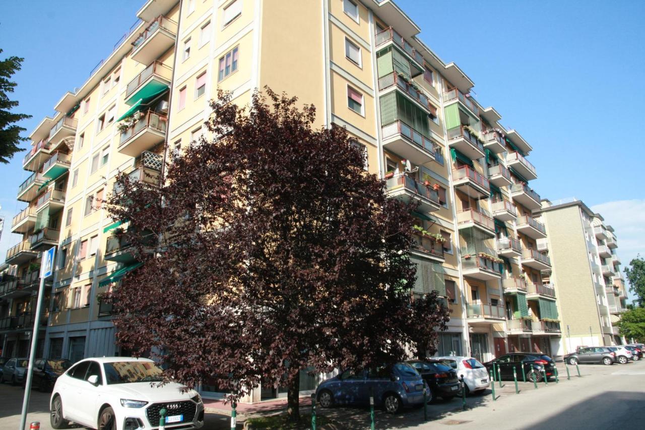 דירות מסטרה La Casa Di Nina מראה חיצוני תמונה